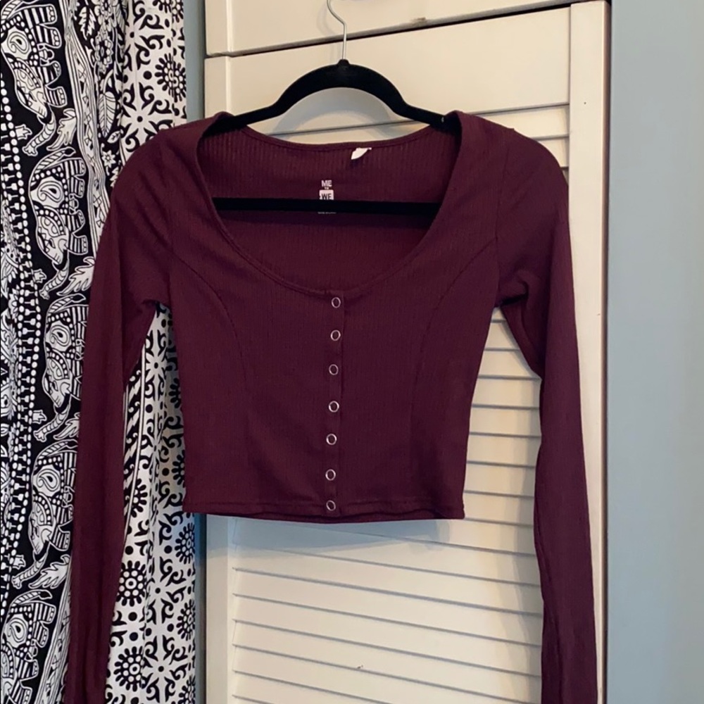 Maroon long sleeve